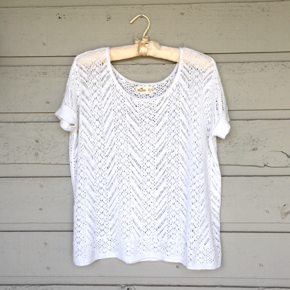 HOLLISTER VINTAGE WHITE LIGHTWEIGHT CROCHET TOP OVERSIZED LOOK
